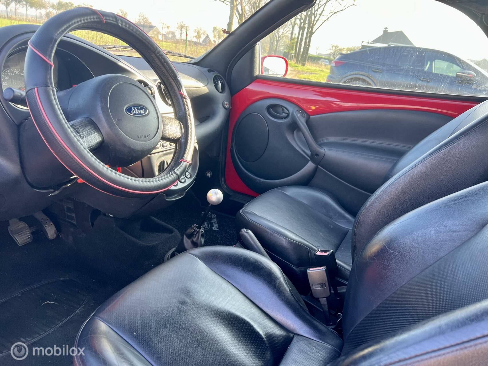 Foto van Ford Streetka