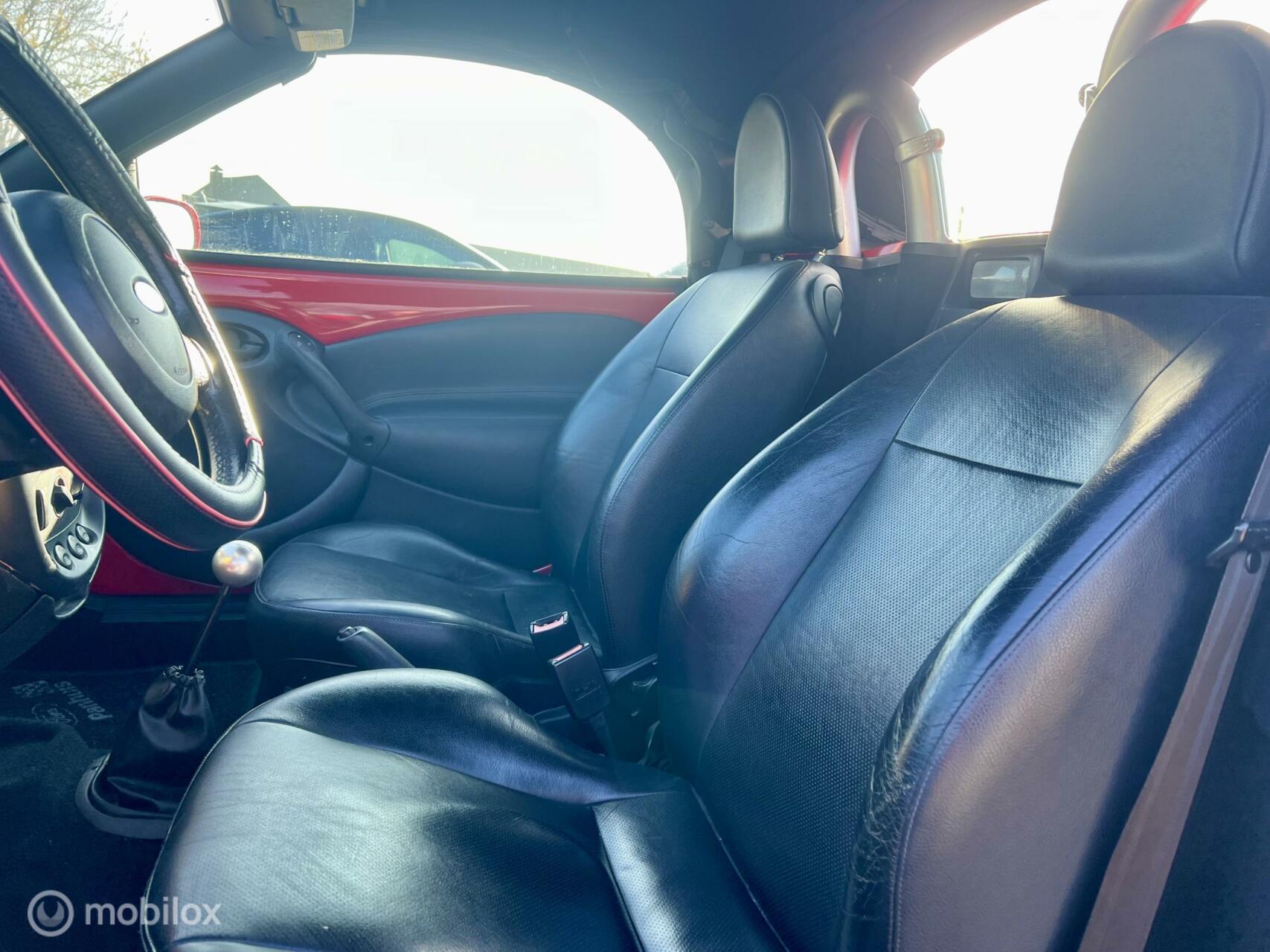 Foto van Ford Streetka