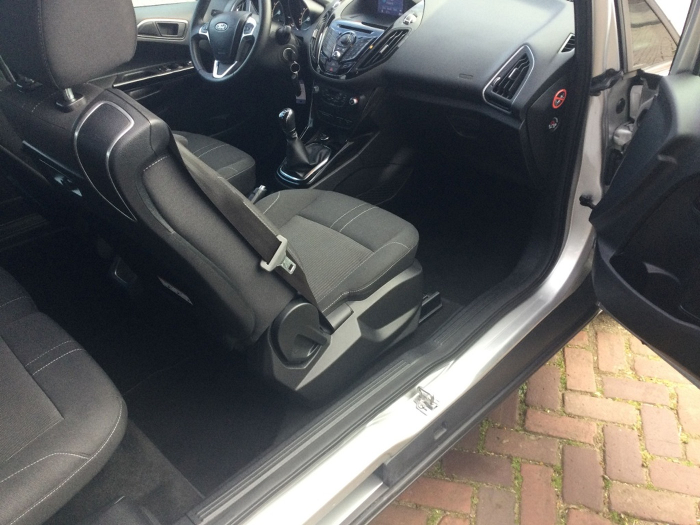 Foto van Ford B-max
