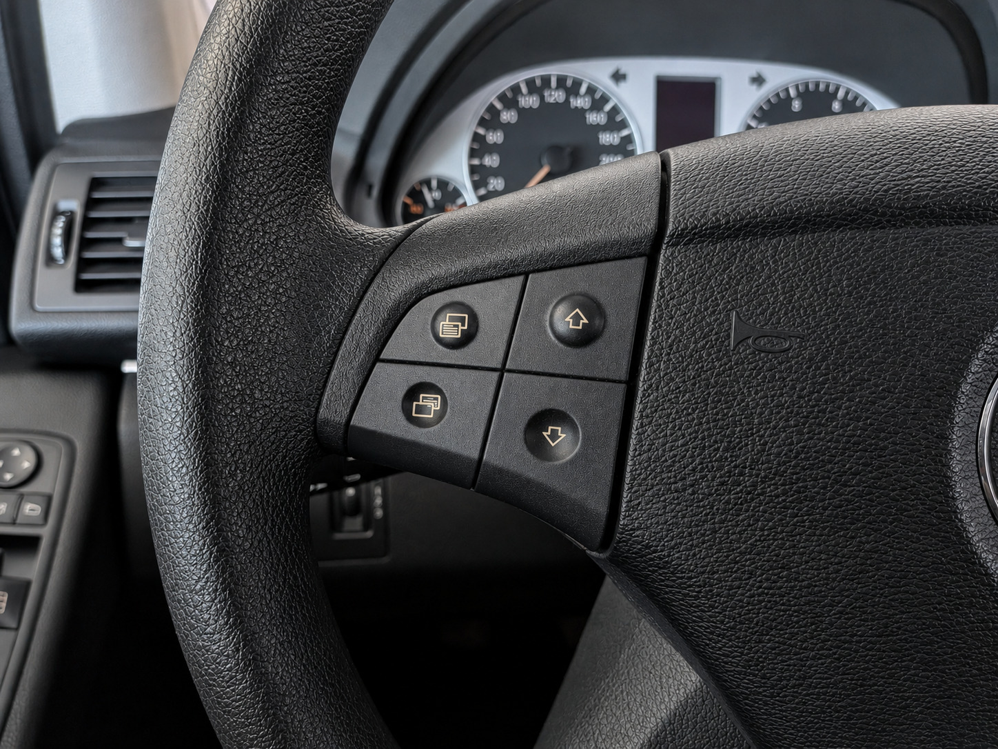 Foto van Mercedes-Benz B 150