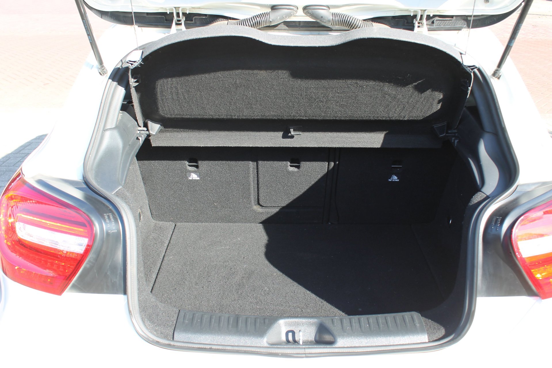 Foto van Mercedes-Benz A 200