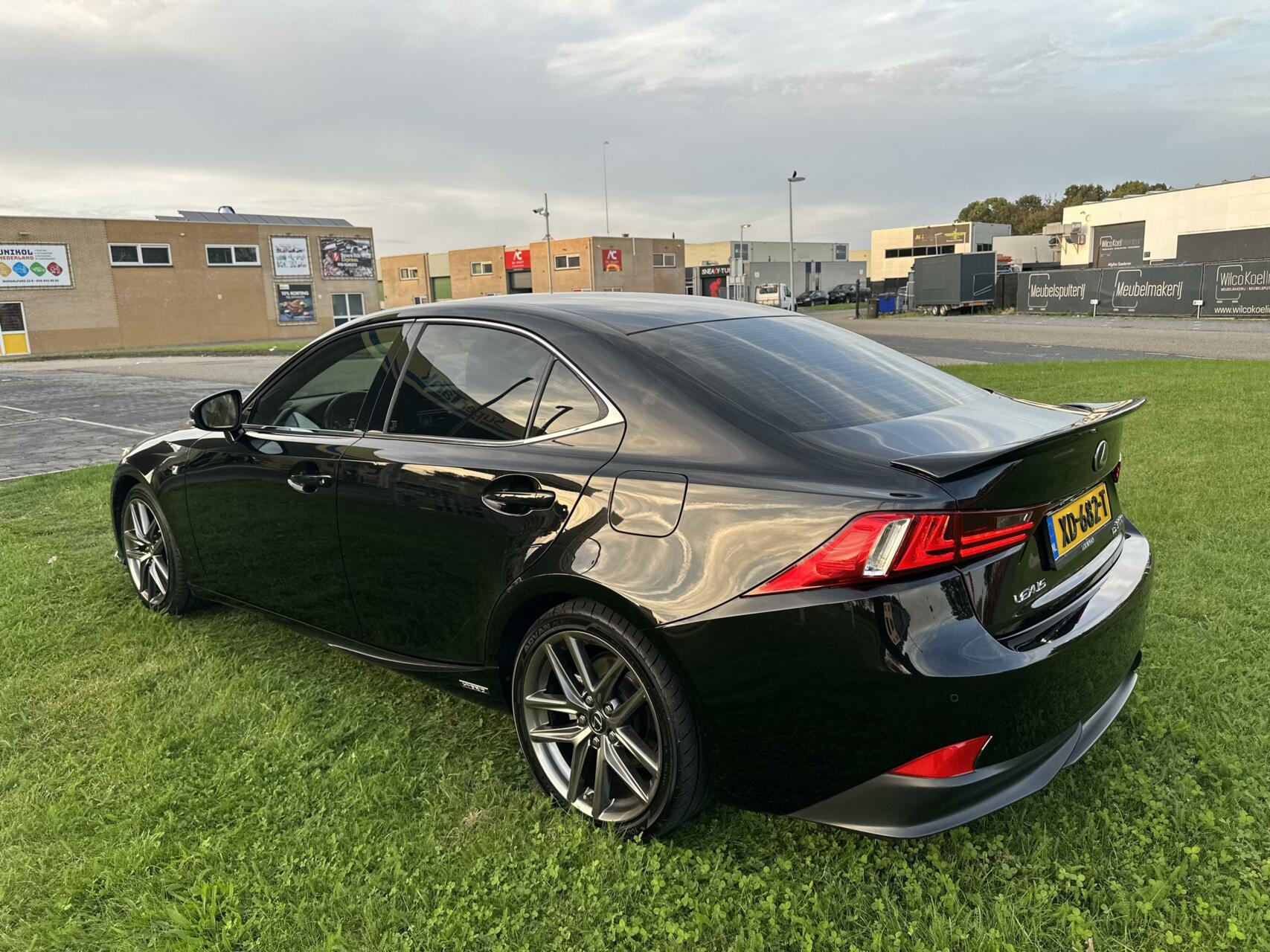 Foto van Lexus Is