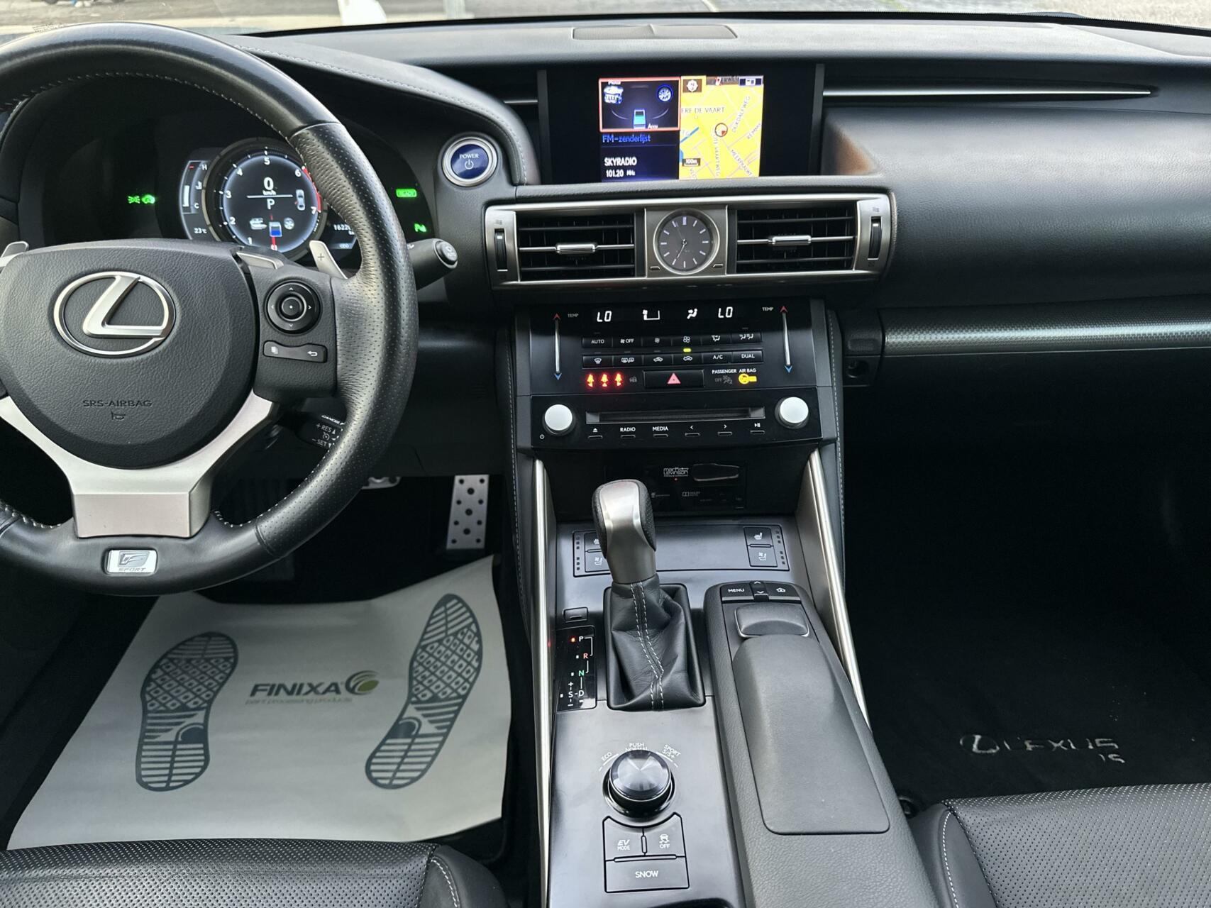 Foto van Lexus Is