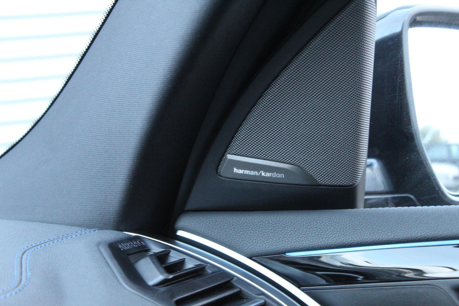 Foto van BMW Ix3