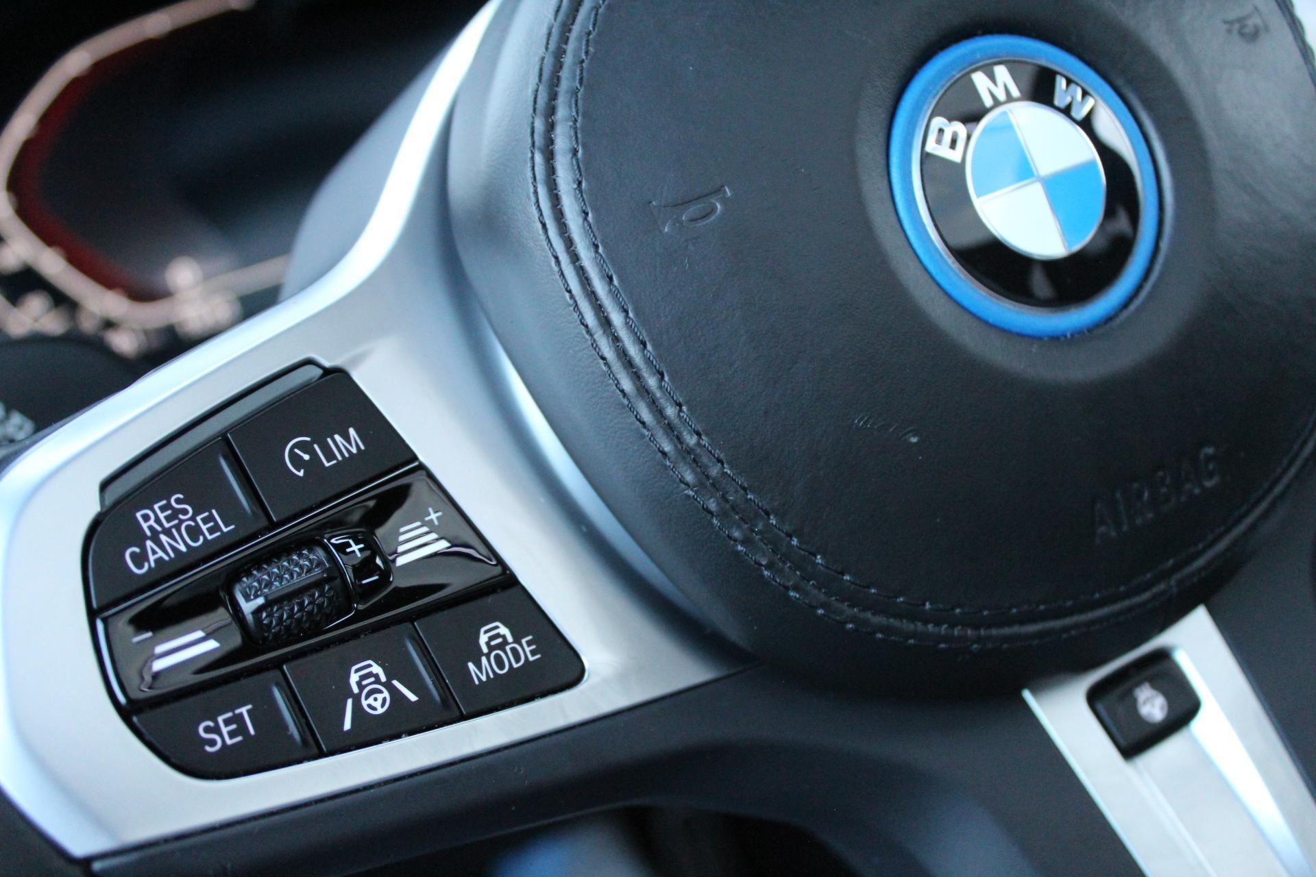 Foto van BMW Ix3