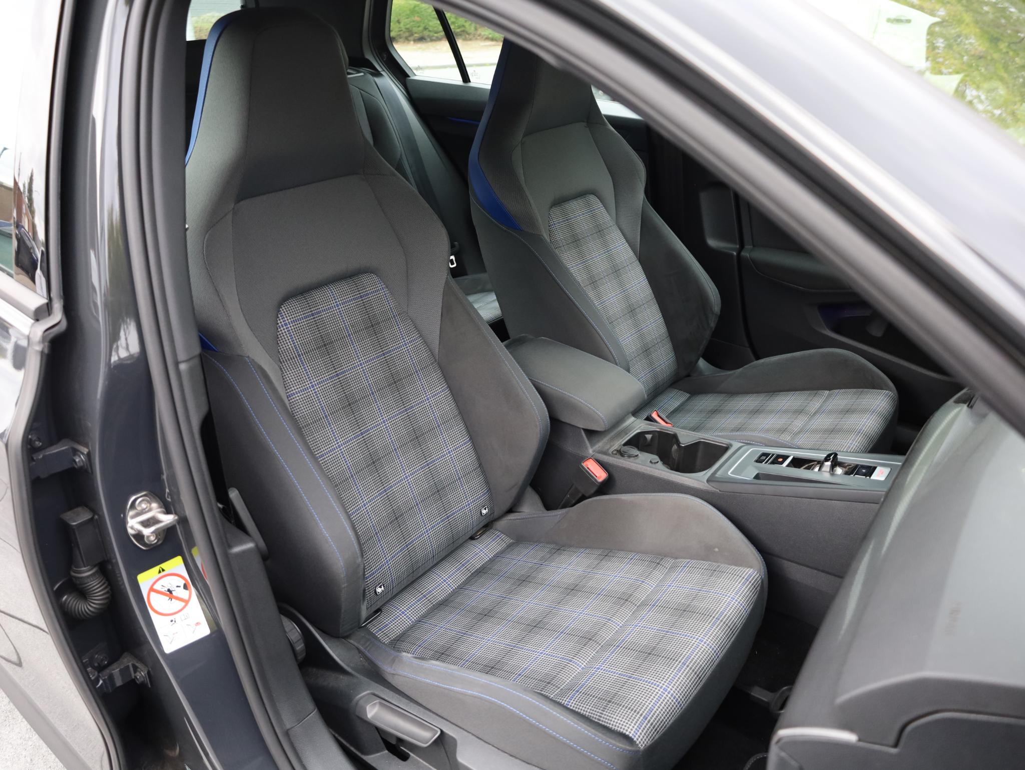 Foto van Volkswagen Golf GTE