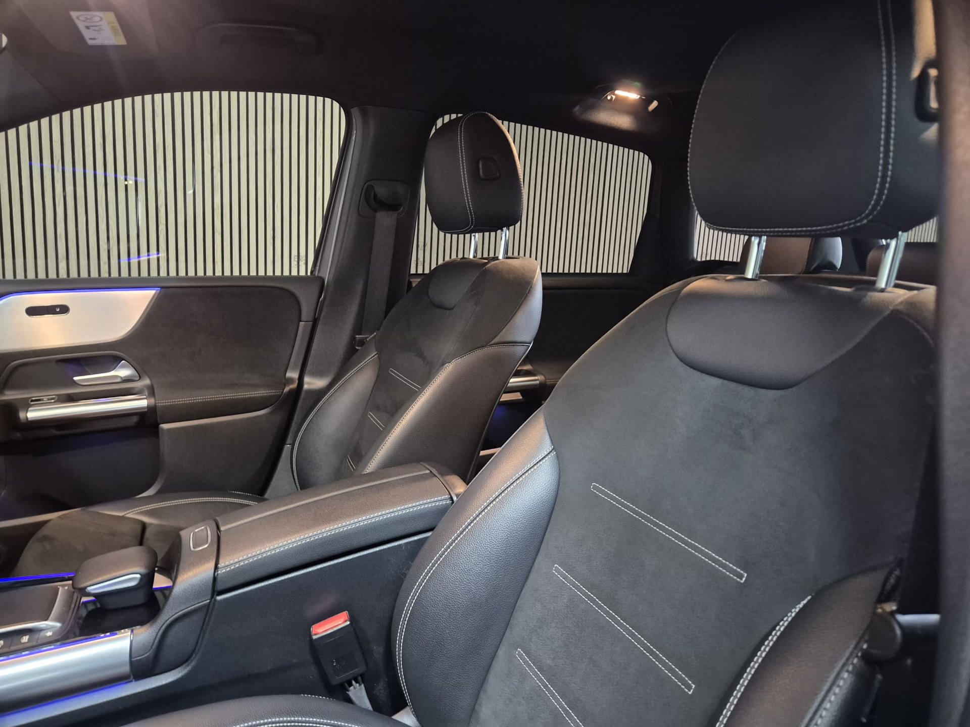 Foto van Mercedes-Benz B 250 E
