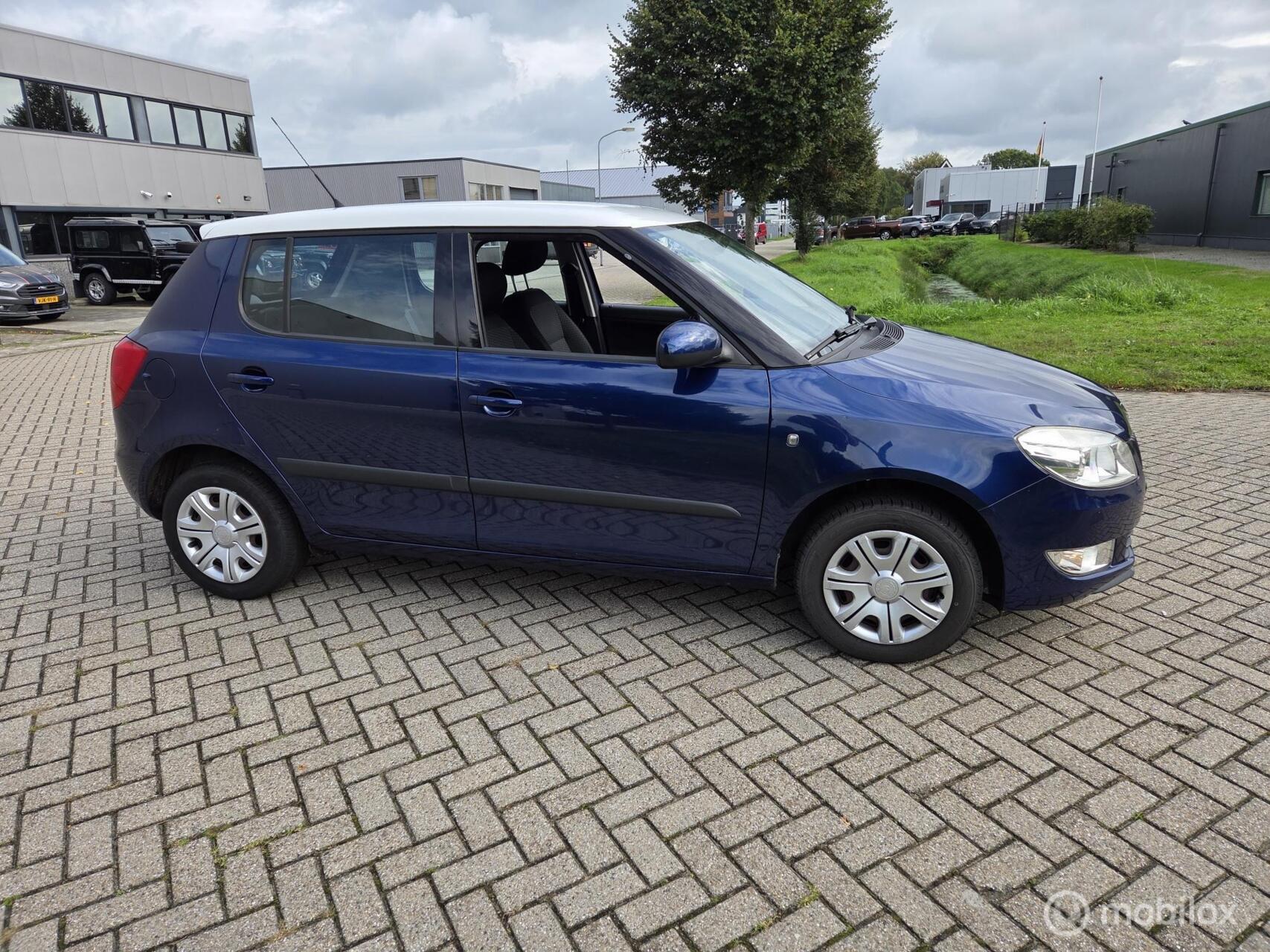 Skoda Fabia 1.2 Station 2010 - voorkant
