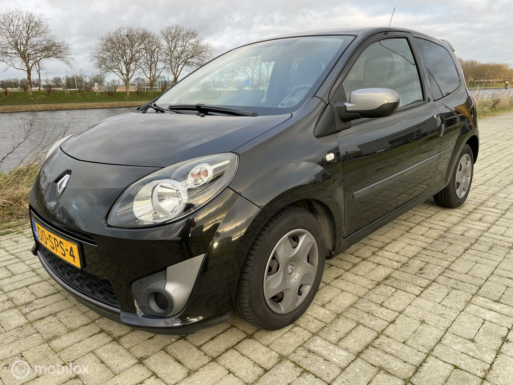 Renault Twingo 1.2-16V Collection 2011 - voorkant