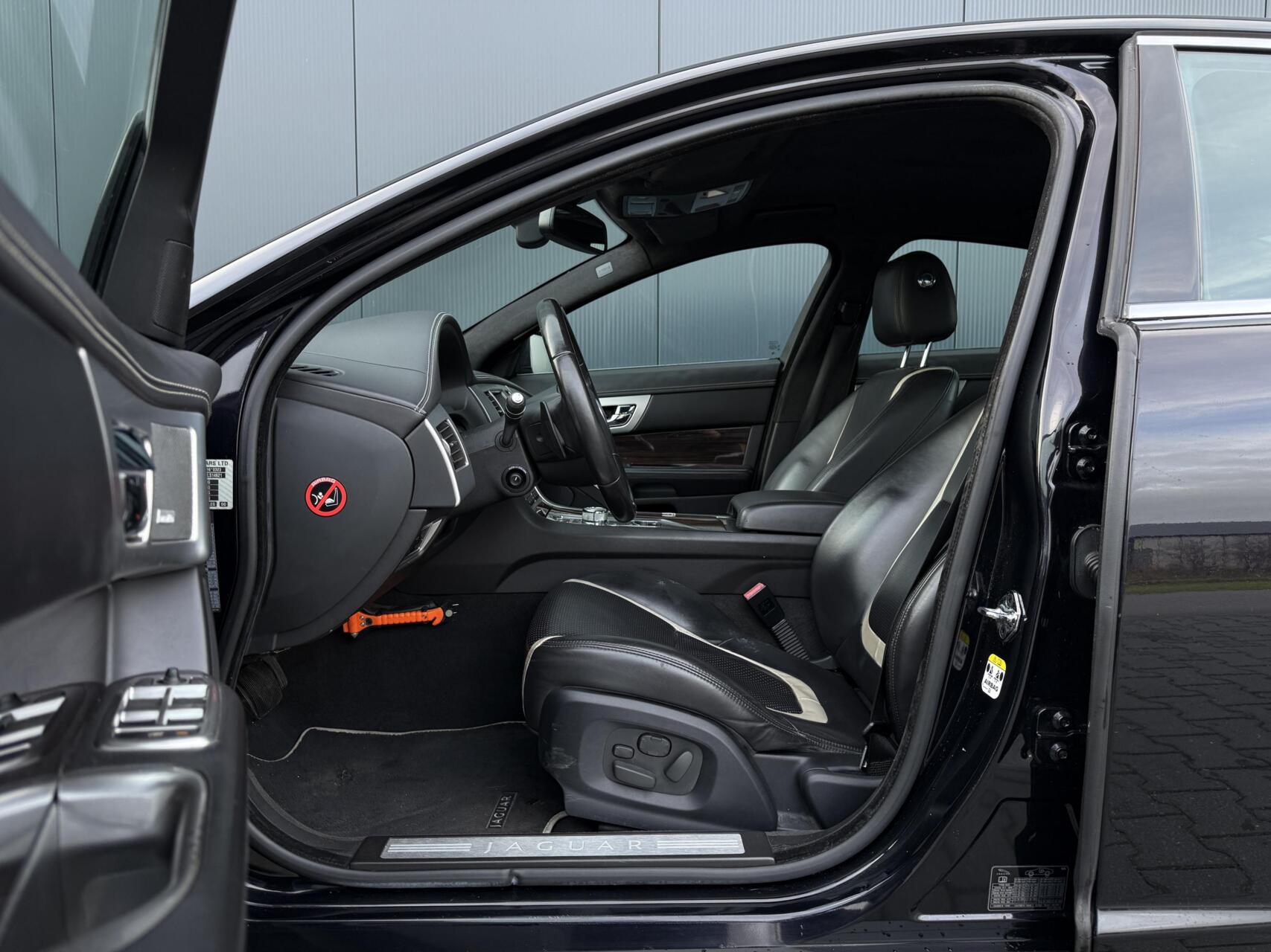 Foto van Jaguar XF