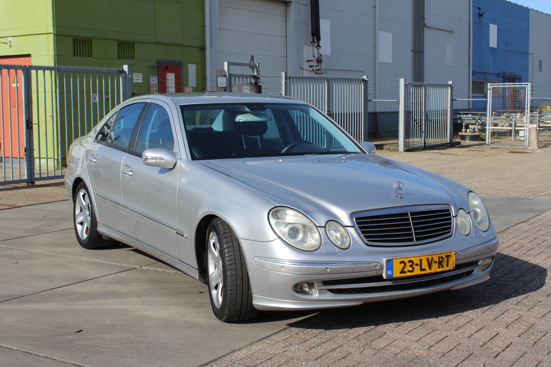 Foto van Mercedes-Benz E 240