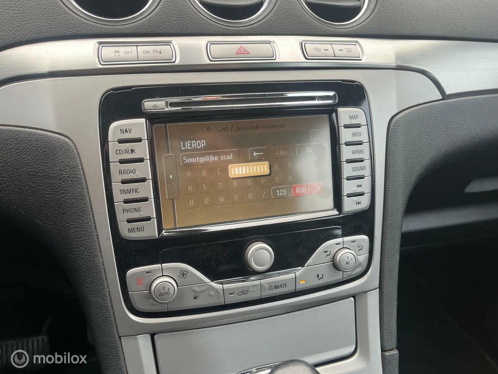 Foto van Ford S-max