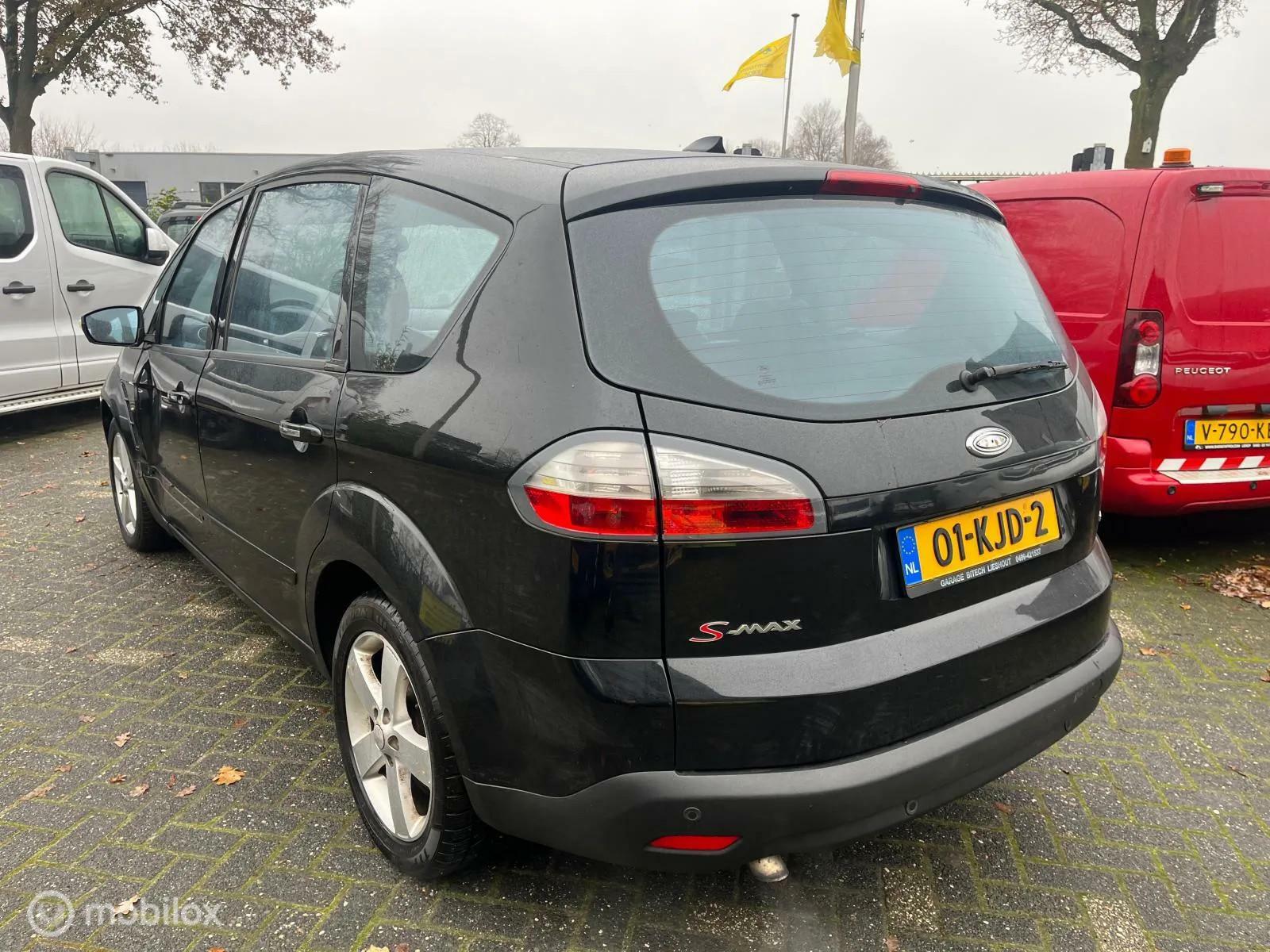 Foto van Ford S-max