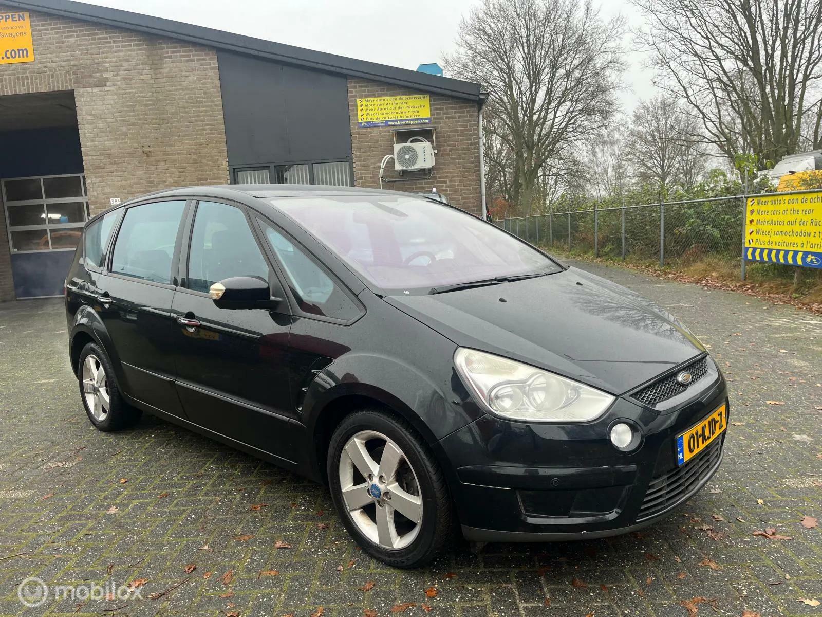 Foto van Ford S-max