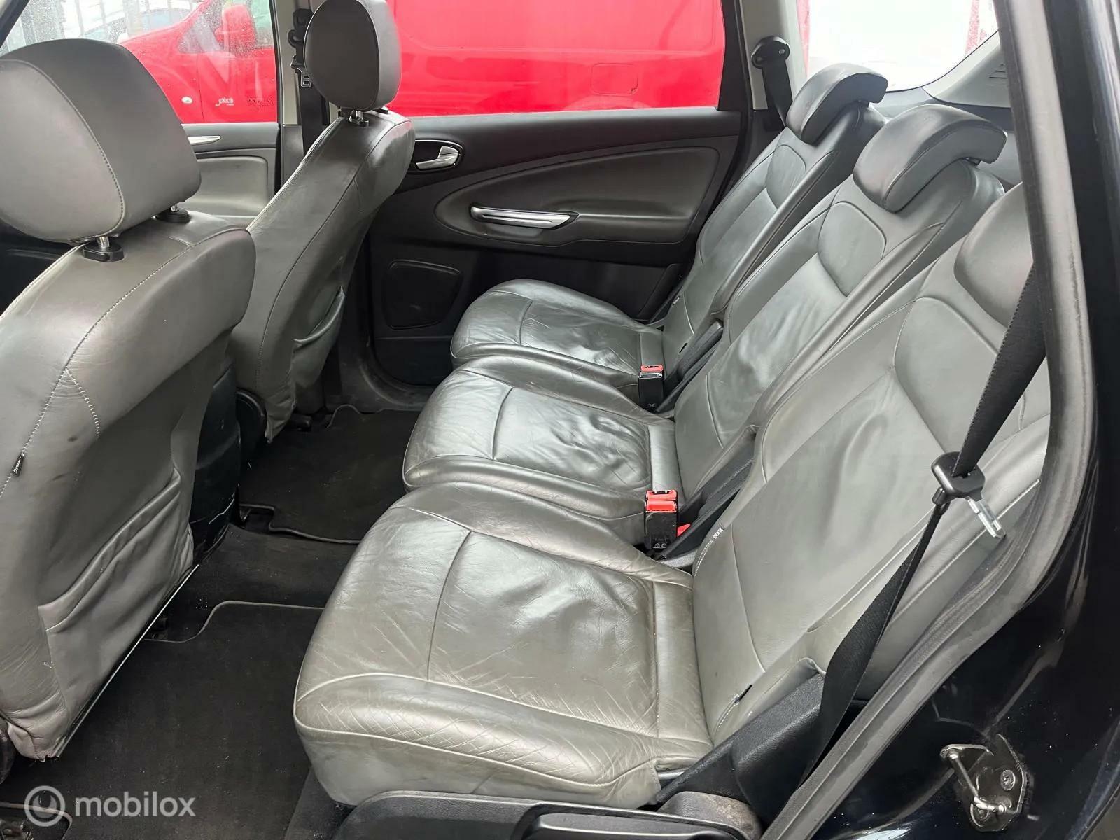 Foto van Ford S-max