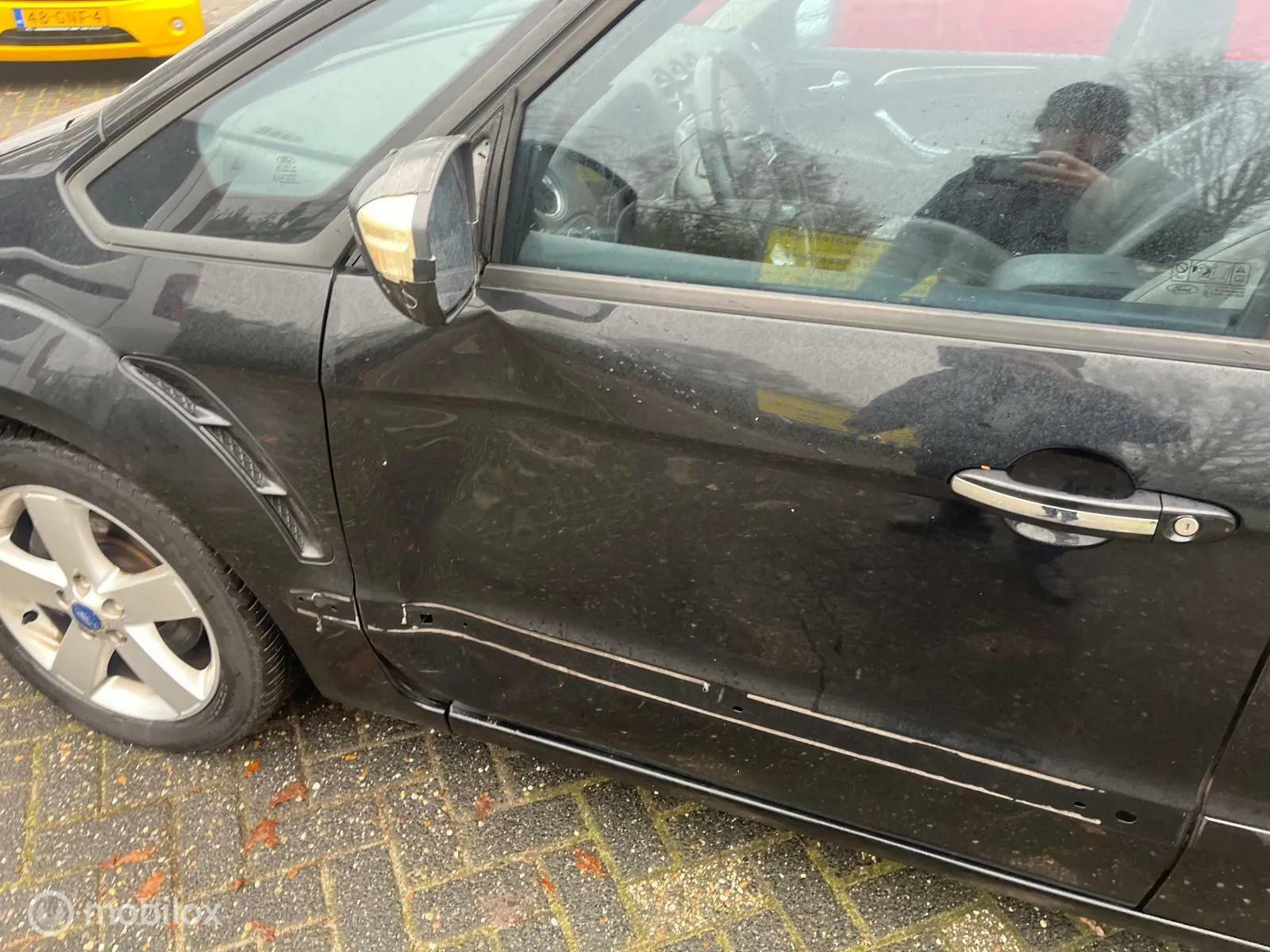 Foto van Ford S-max