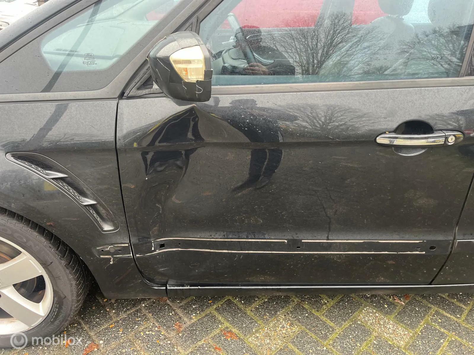 Foto van Ford S-max