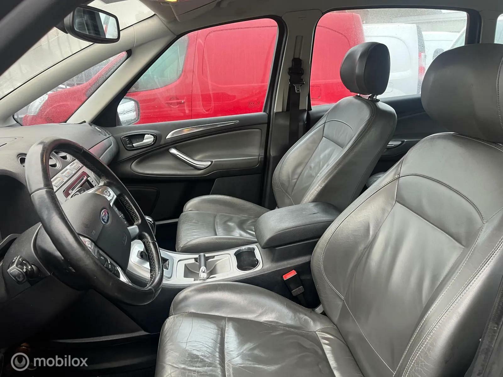 Foto van Ford S-max
