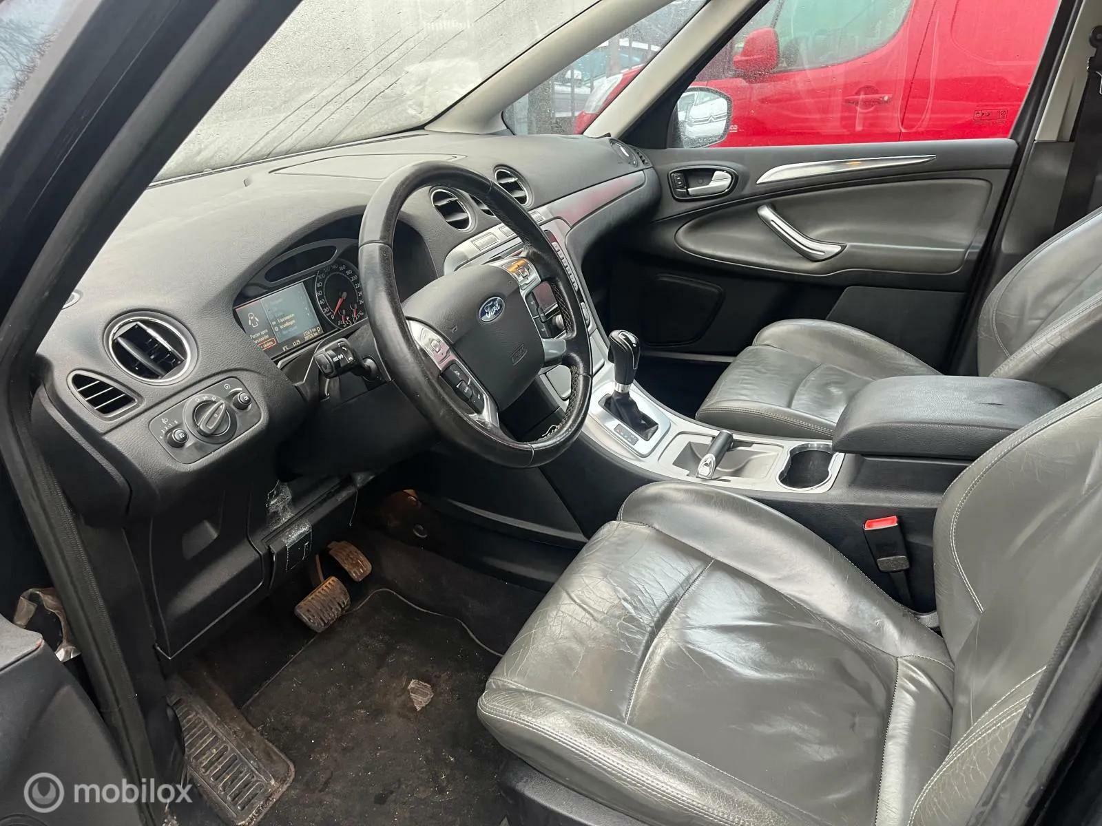 Foto van Ford S-max