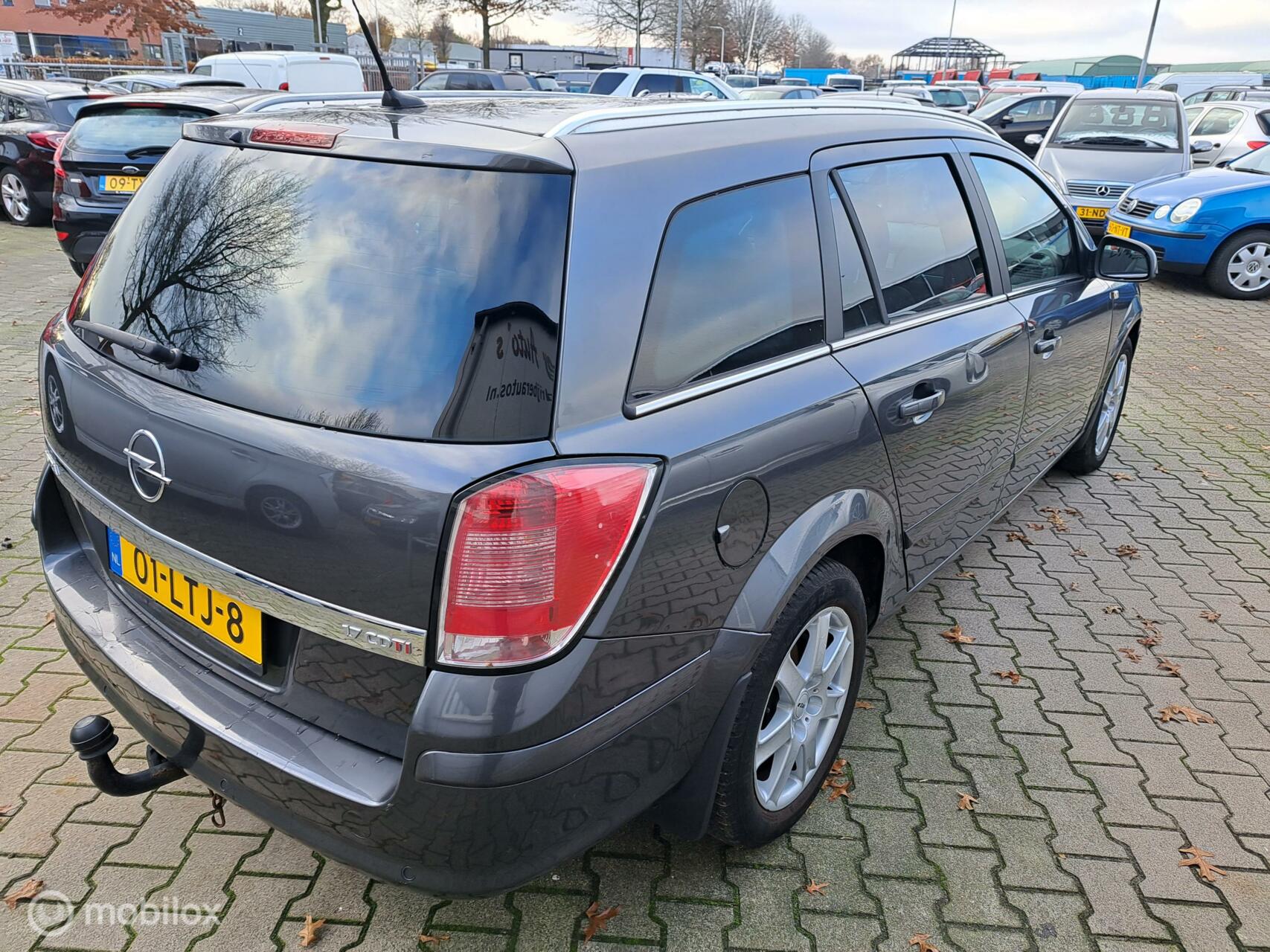 Foto van Opel Astra Wagon