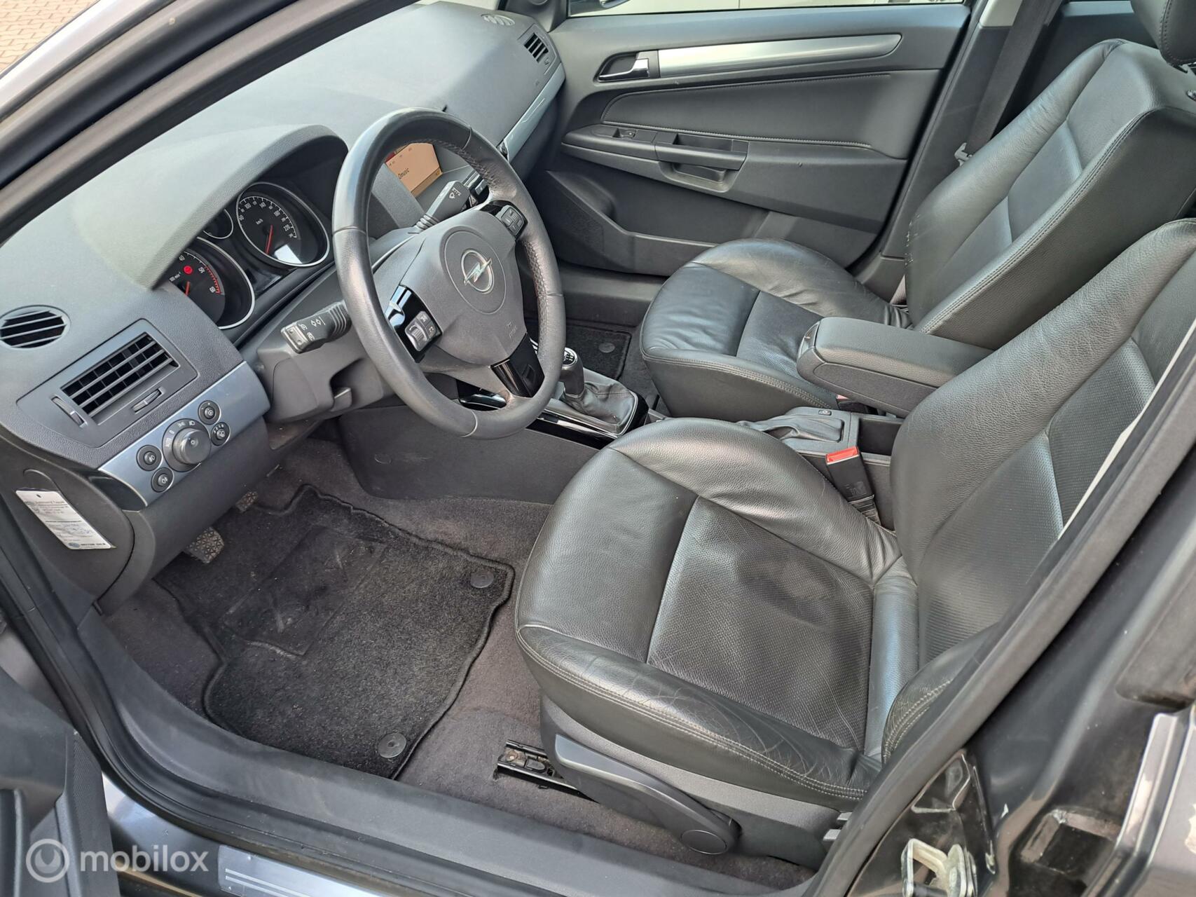 Foto van Opel Astra Wagon