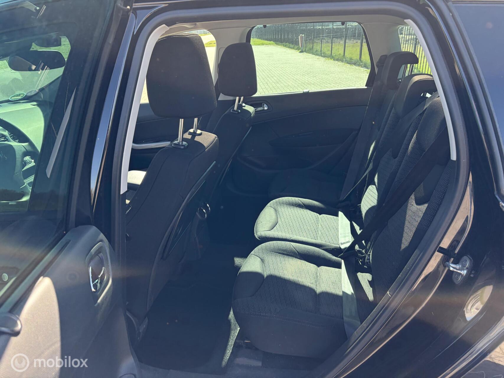 Foto van Peugeot 308 SW