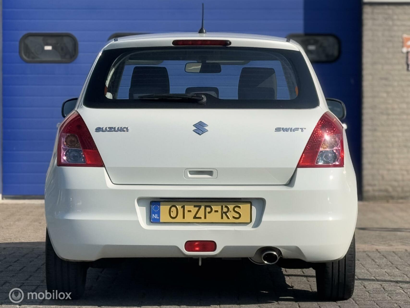 Foto van Suzuki Swift