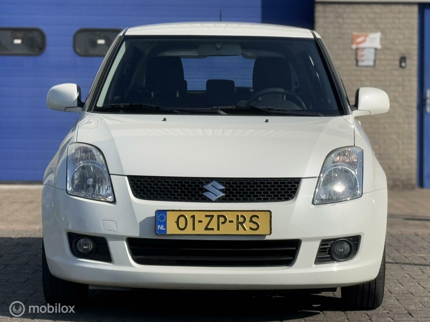 Foto van Suzuki Swift