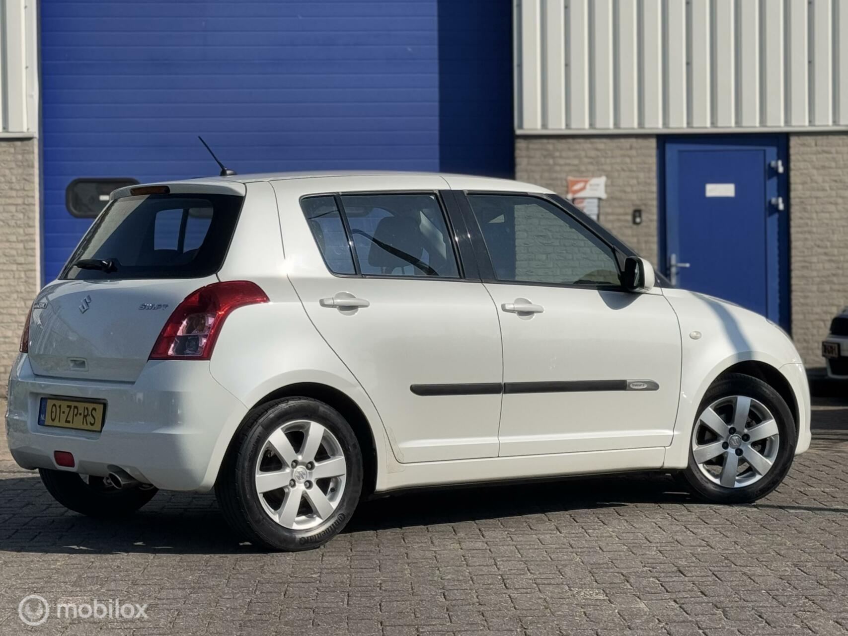 Foto van Suzuki Swift