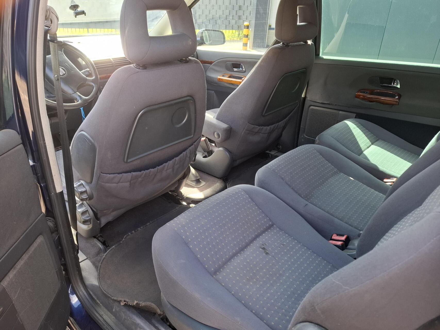 Foto van Seat Alhambra