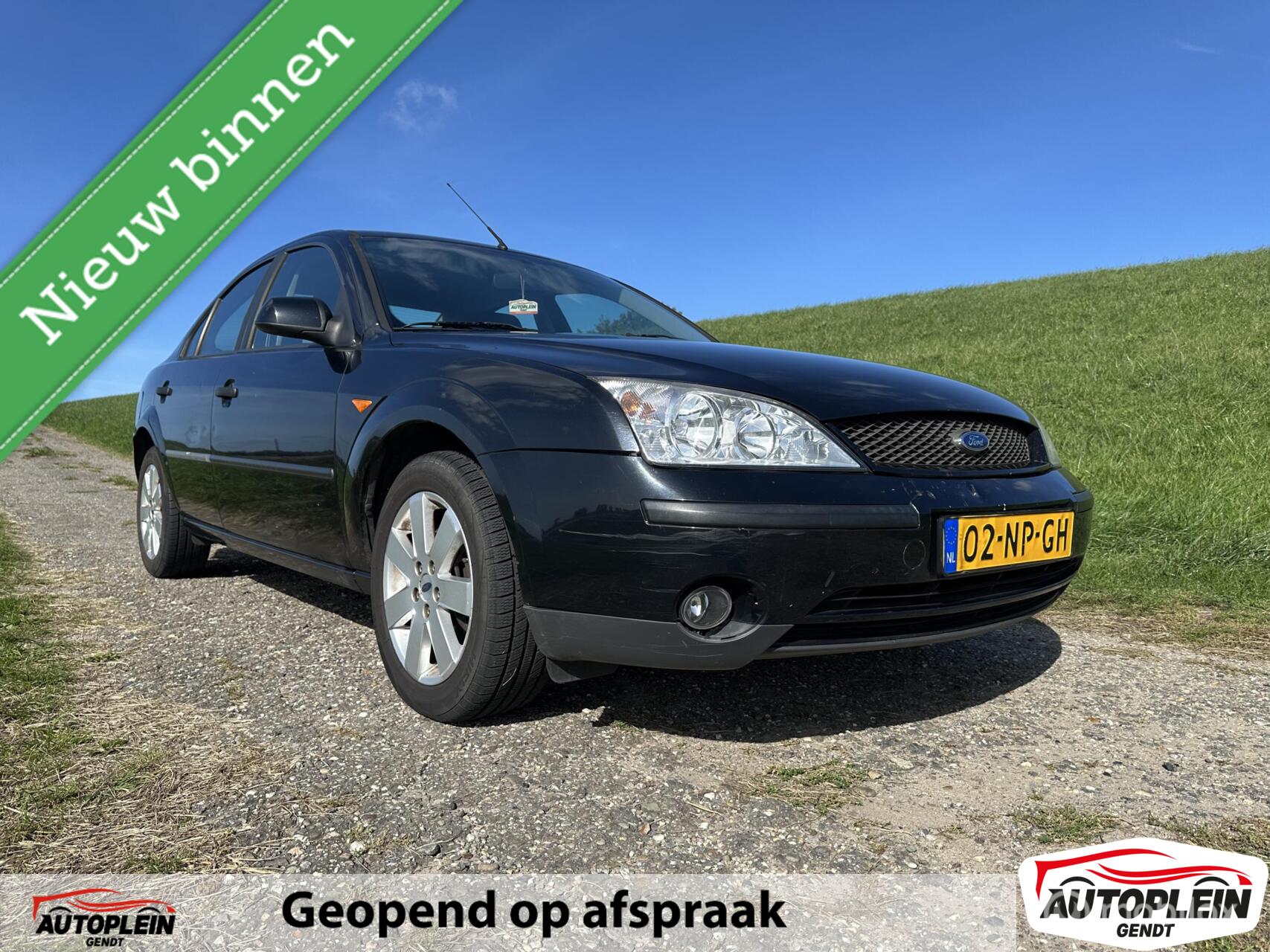 Ford Mondeo 1.8-16V Ambiente IJskoude airco! 2004 - voorkant