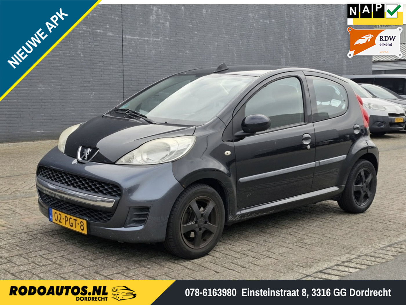 Peugeot Peugeot 107 1.0-12V Urban Move 5Drs Airco Lees Tekst! 2011 - voorkant