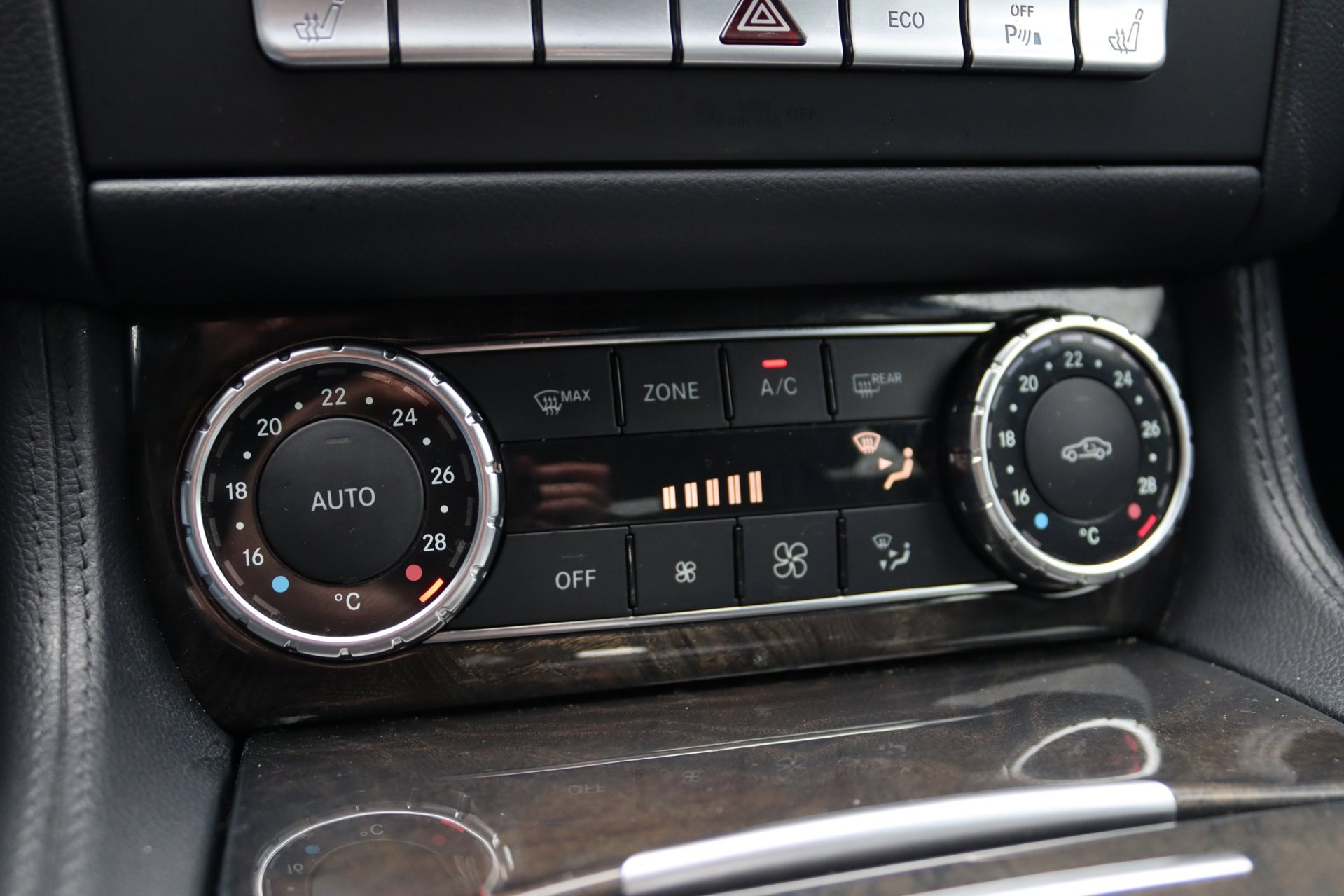 Foto van Mercedes-Benz CLS 350