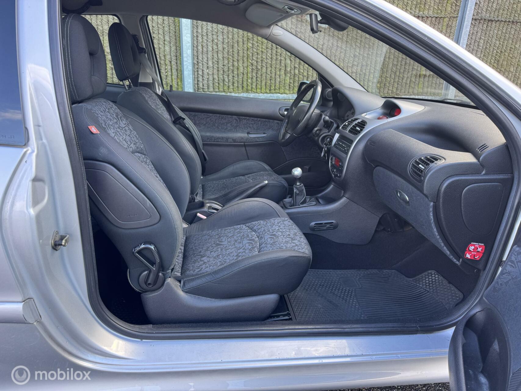 Foto van Peugeot 206