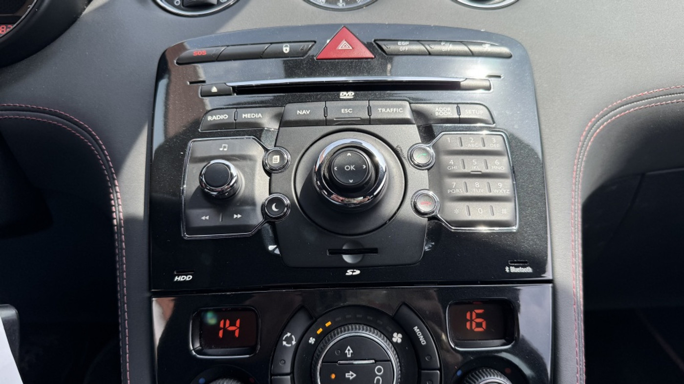 Foto van Peugeot RCZ