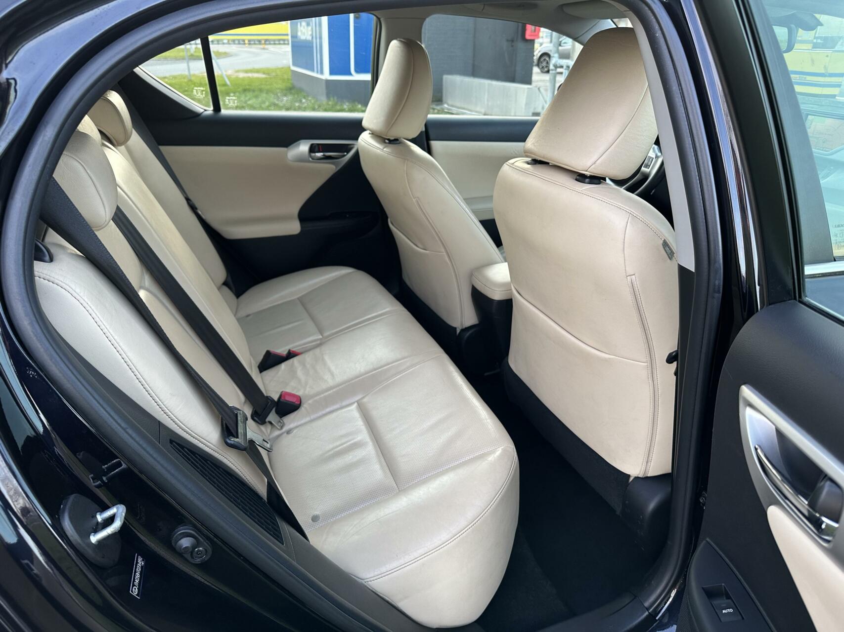 Foto van Lexus CT
