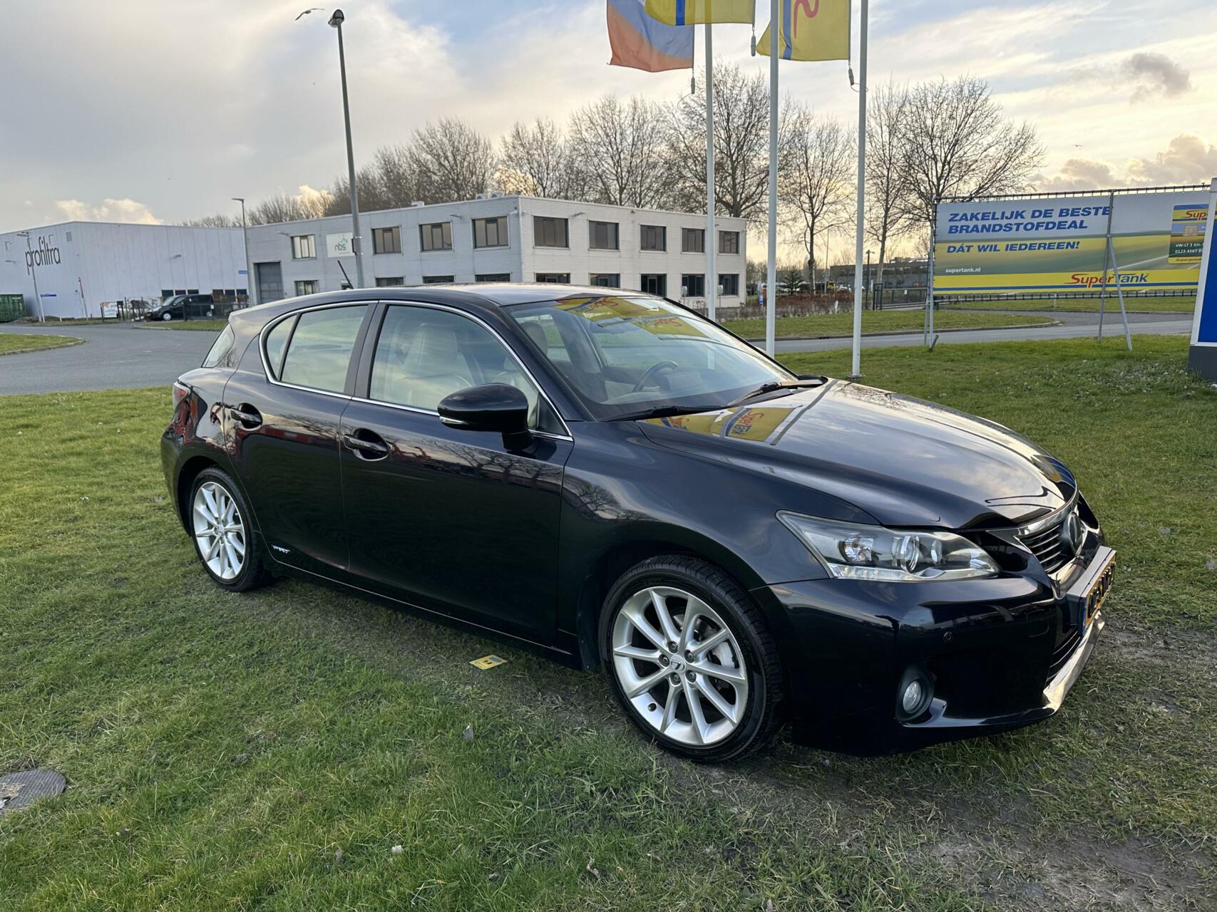 Foto van Lexus CT