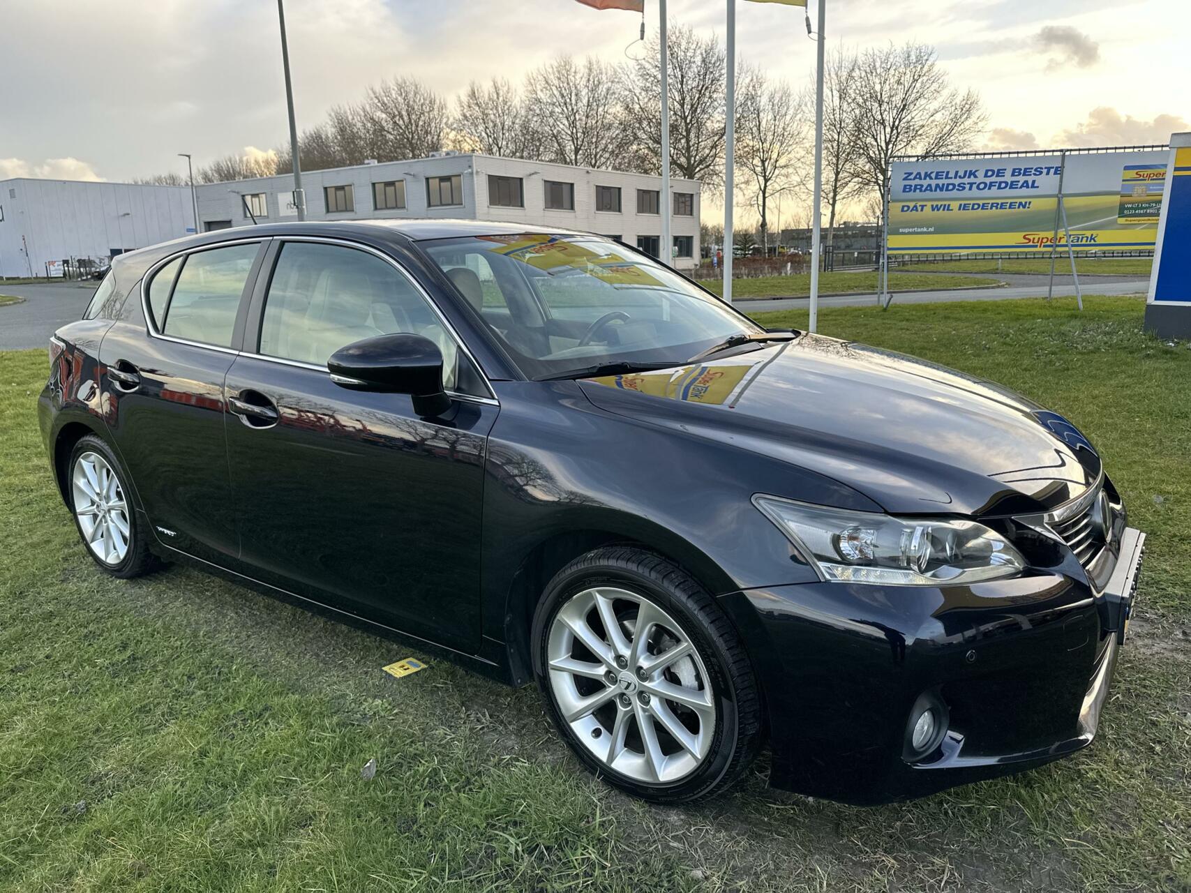Foto van Lexus CT