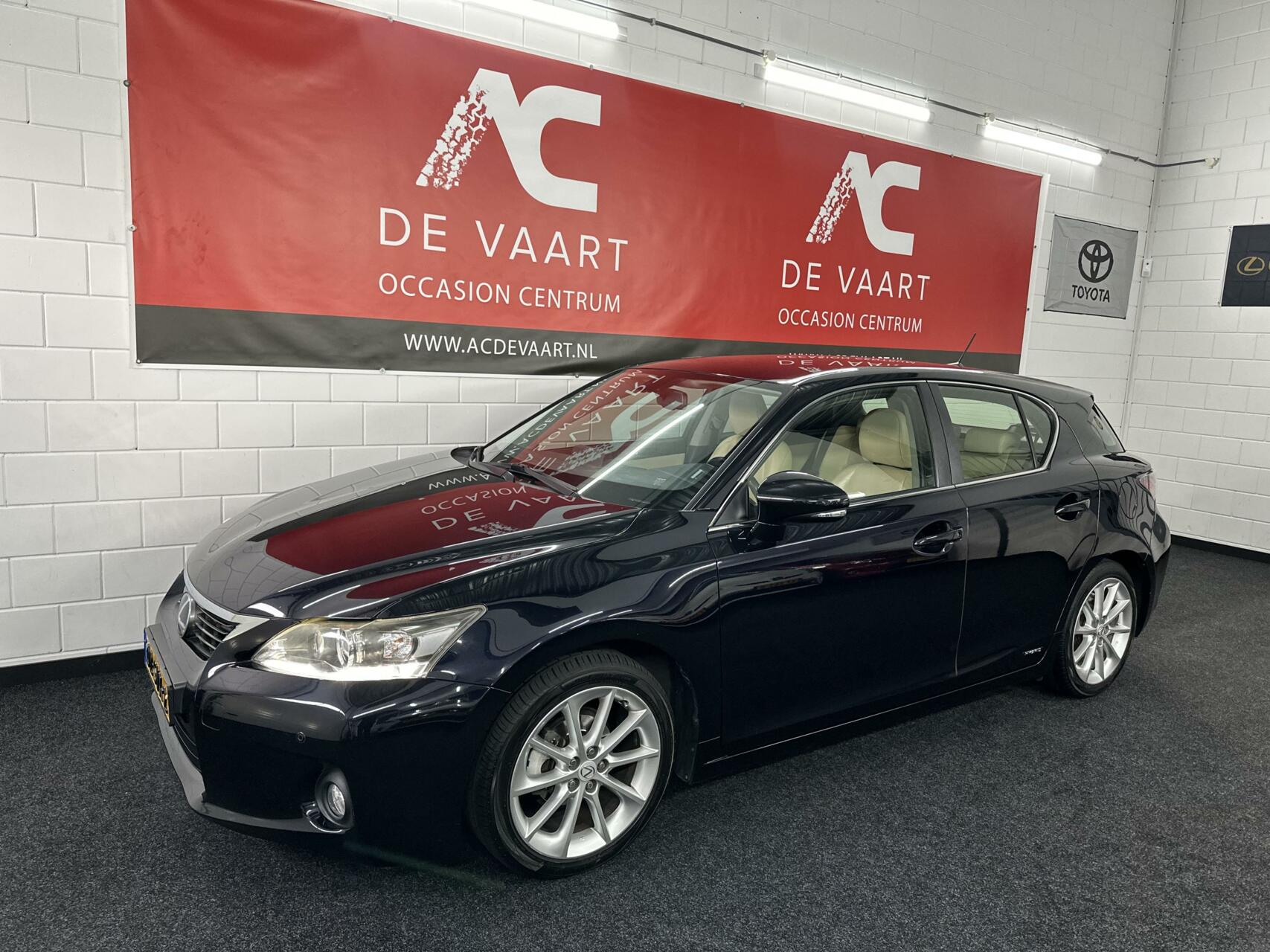 Lexus CT 200h Business Line Pro - VERKOCHT! 2012 - voorkant