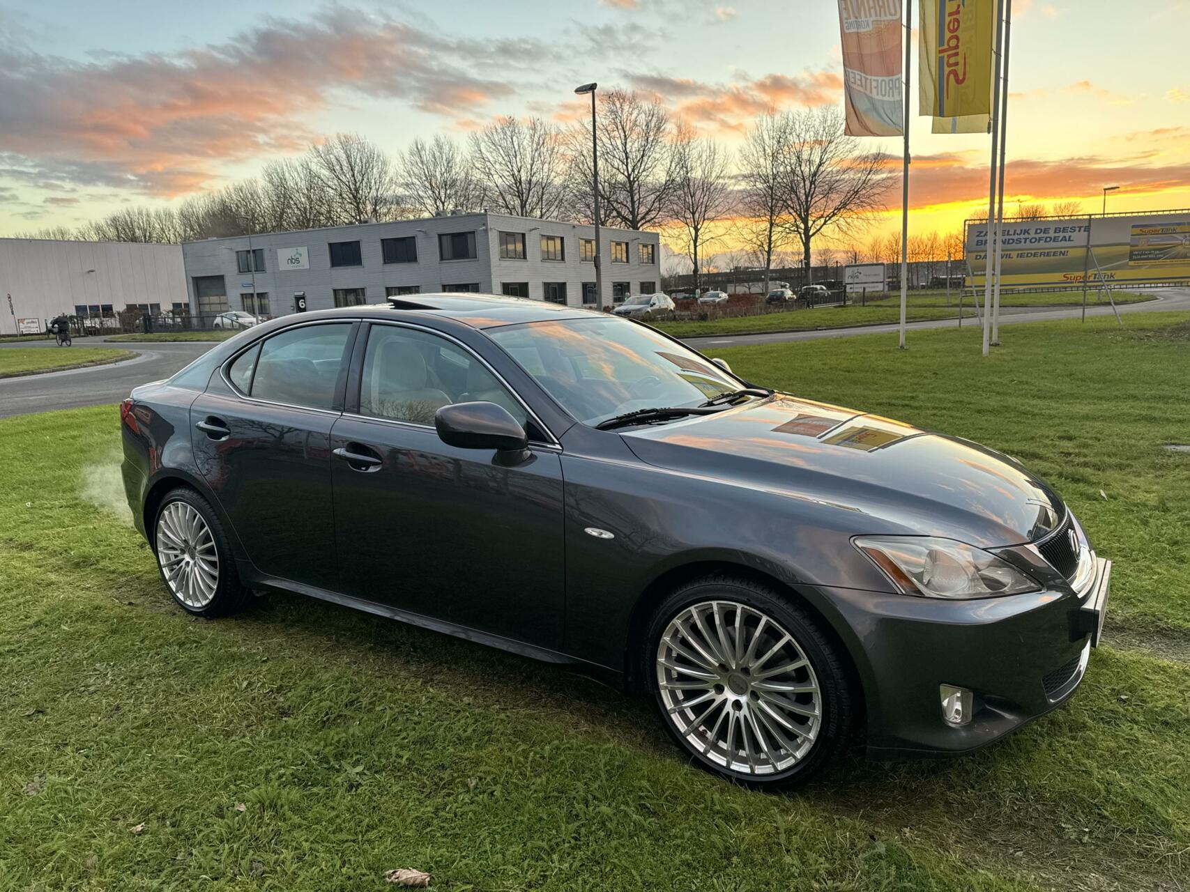 Foto van Lexus Is