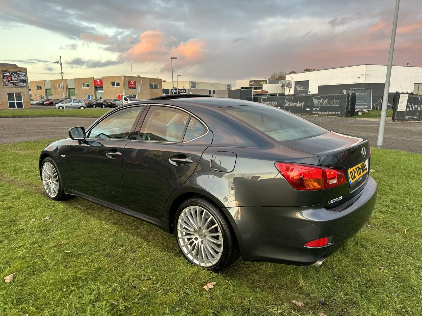 Foto van Lexus Is