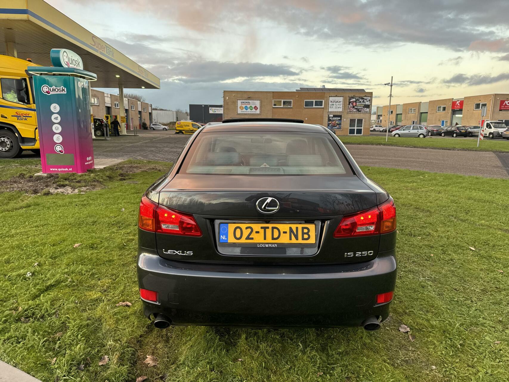 Foto van Lexus Is