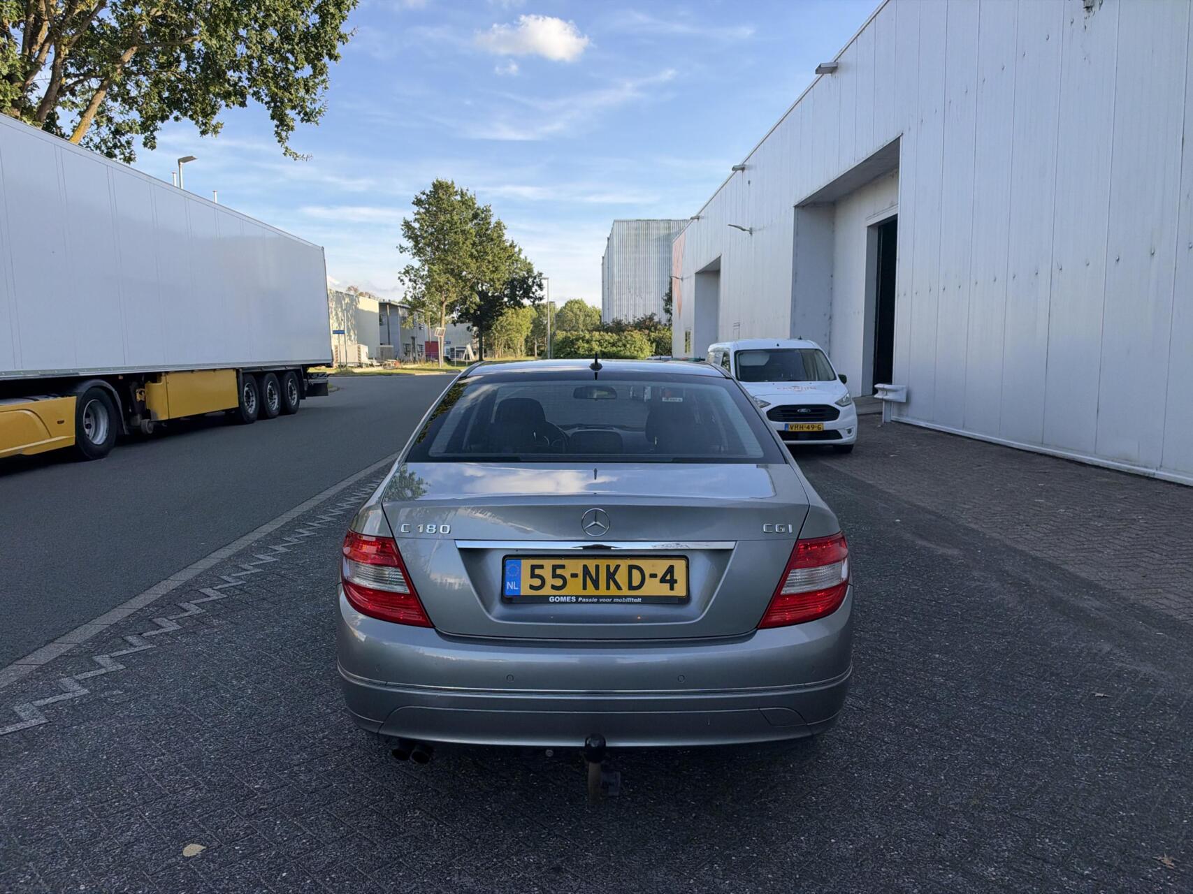 Foto van Mercedes-Benz C 180 Cgi
