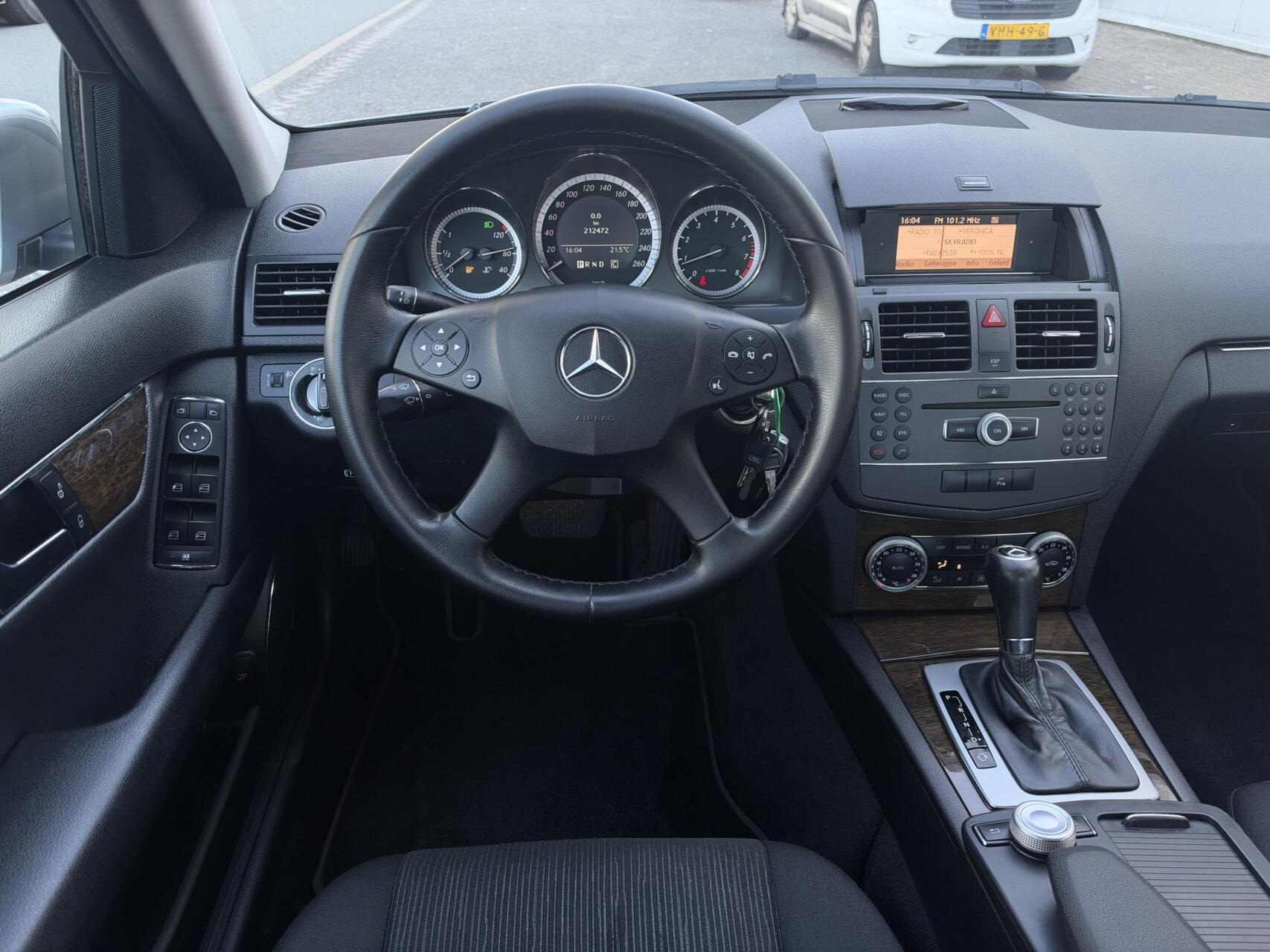 Foto van Mercedes-Benz C 180 Cgi
