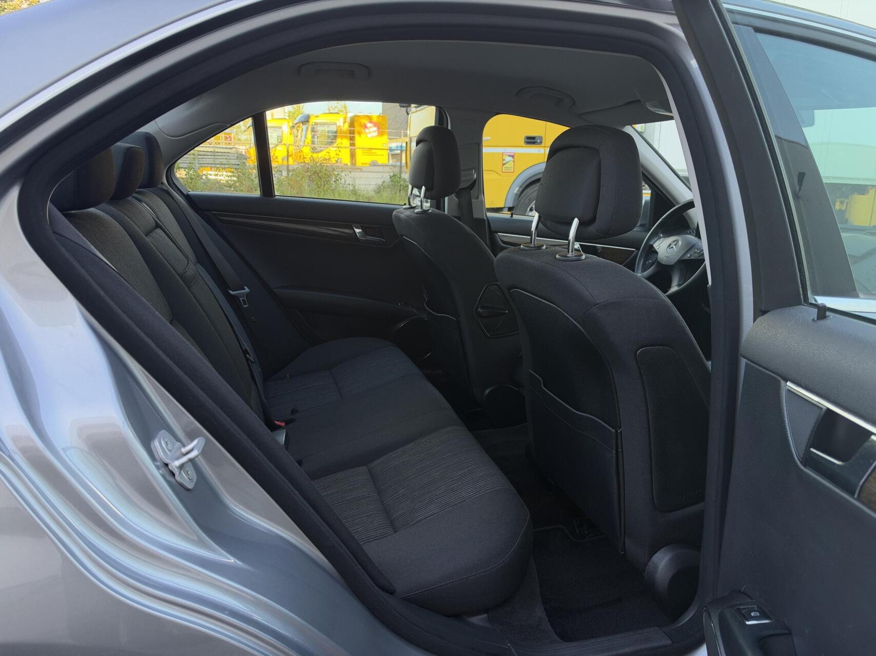 Foto van Mercedes-Benz C 180 Cgi