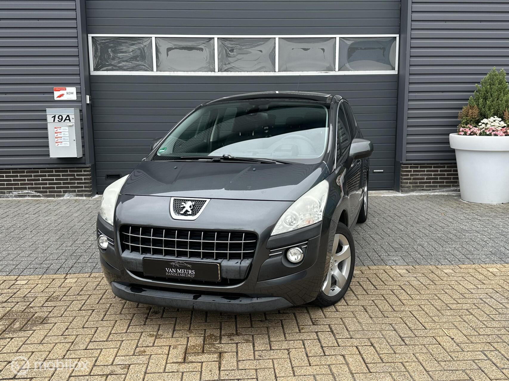 Peugeot 3008 1.6 VTi Première, airco, cruise,trekhaak, pdc, apk 01-2027 2009 - voorkant