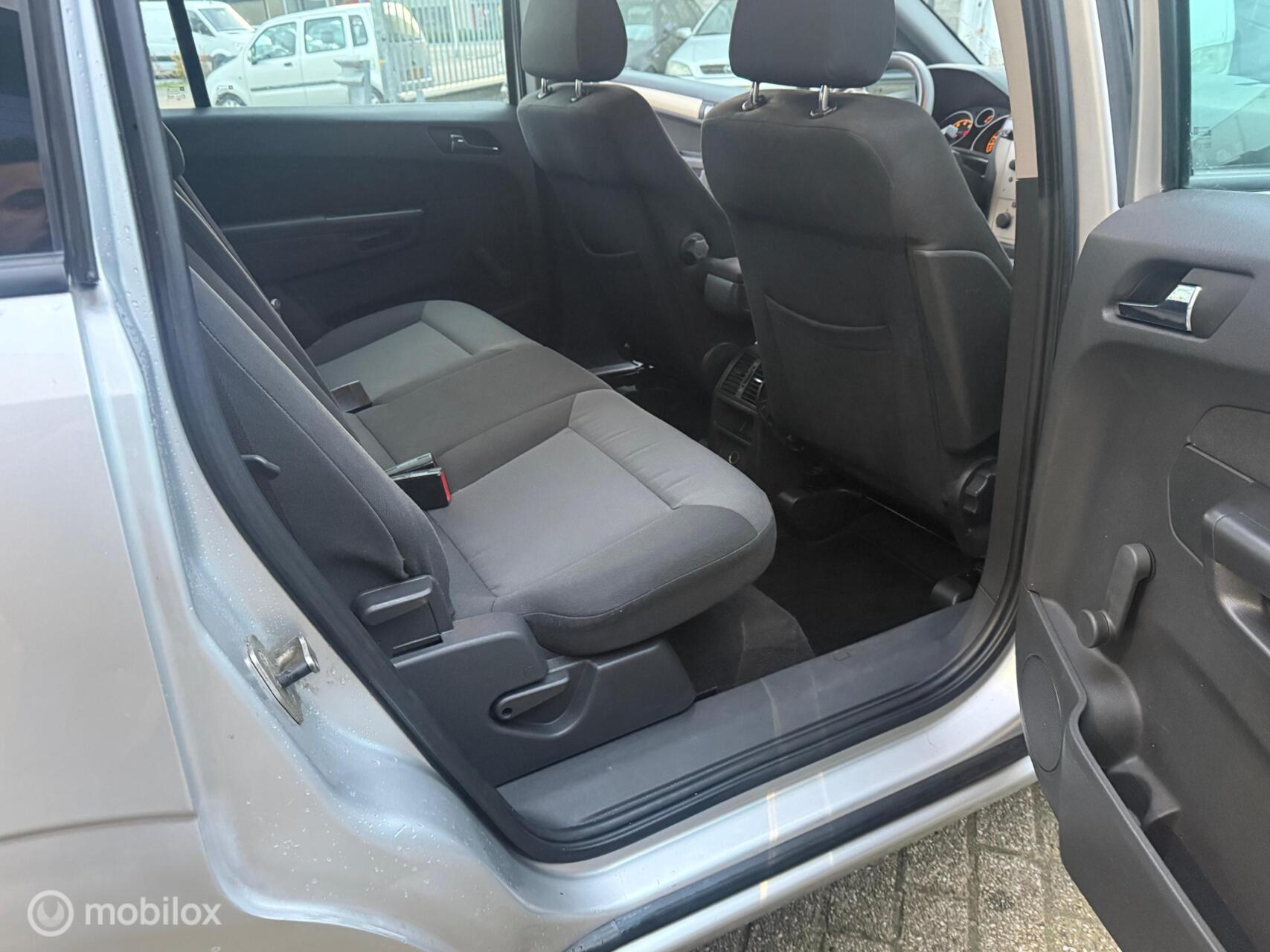 Foto van Opel Zafira