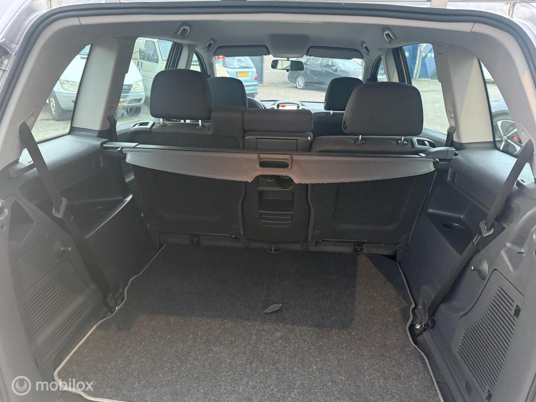 Foto van Opel Zafira