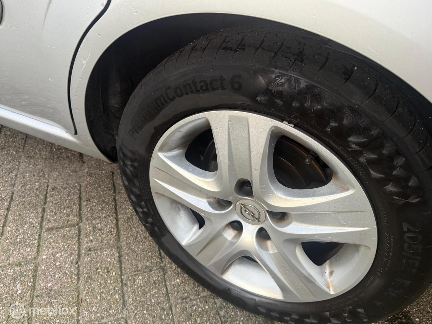 Foto van Opel Zafira
