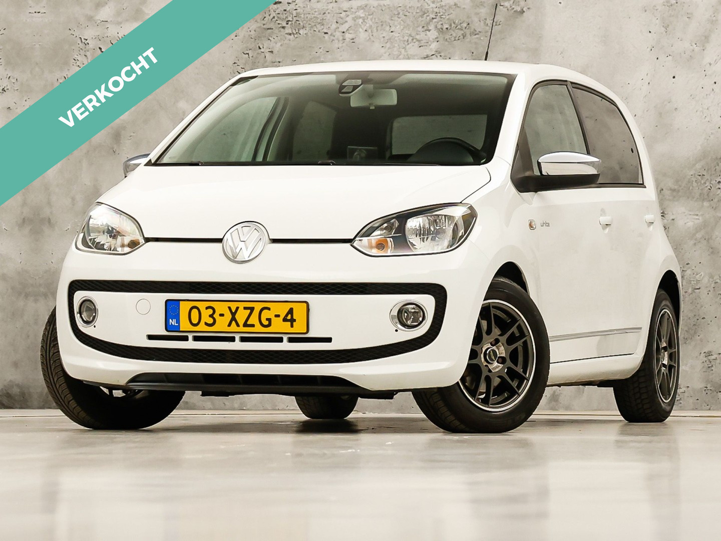 Volkswagen Up 1.0 high up! 2012 - voorkant